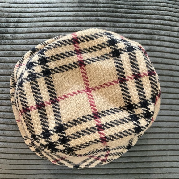 LIKE NEW🤎VINTAGE BURBERRY WOOL BUCKET HAT - Picture 5 of 9